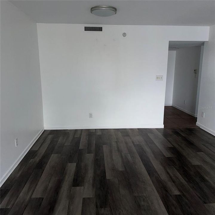 En Venta: $245,000 (2 camas, 2 baños, 1016 Pies cuadrados)