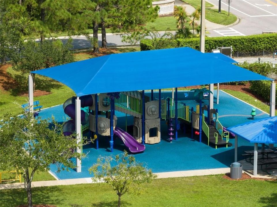 En Venta: $499,900 (3 camas, 2 baños, 1968 Pies cuadrados)