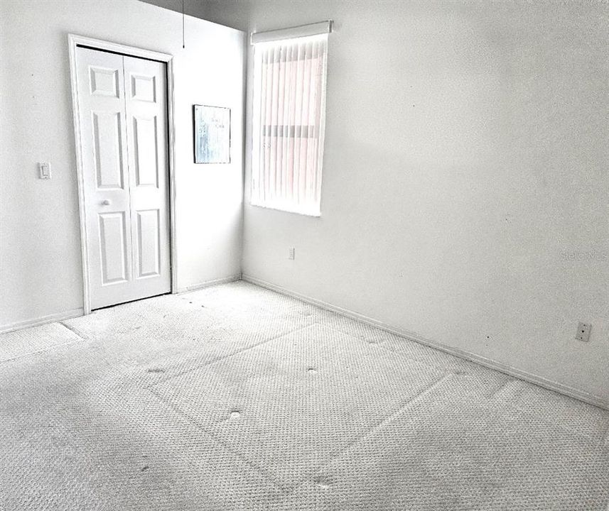 For Sale: $435,000 (4 beds, 3 baths, 2080 Square Feet)