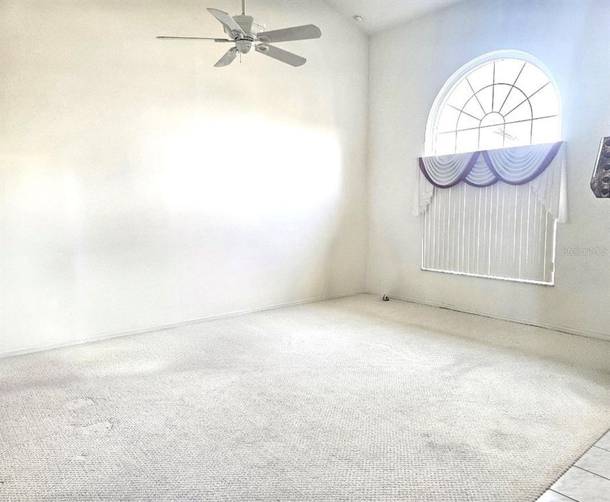 For Sale: $435,000 (4 beds, 3 baths, 2080 Square Feet)