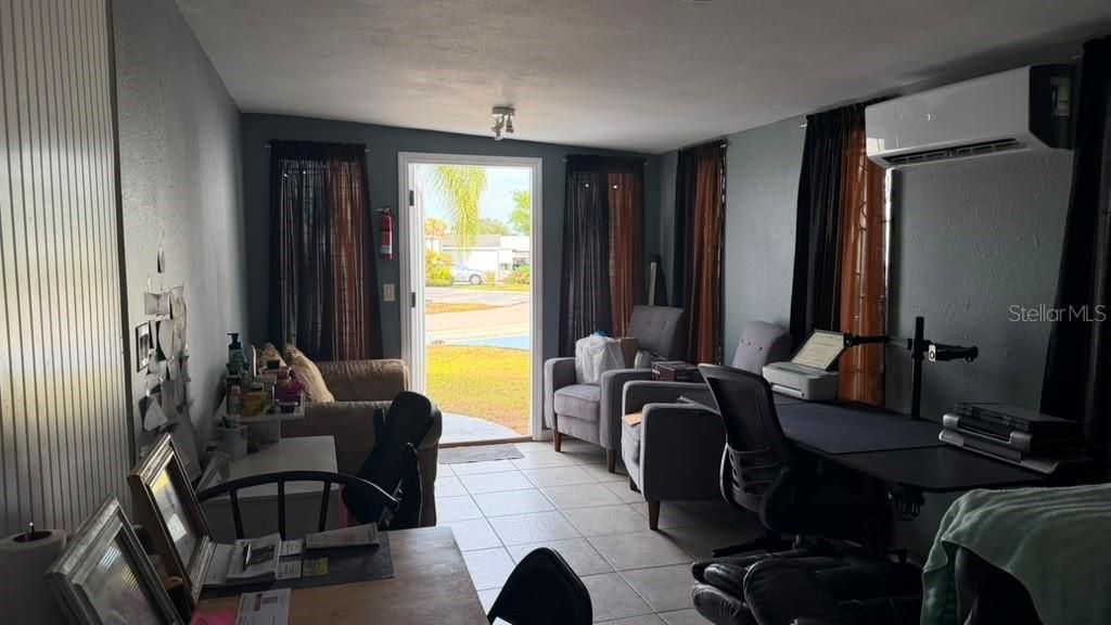 For Sale: $170,000 (3 beds, 2 baths, 492 Square Feet)