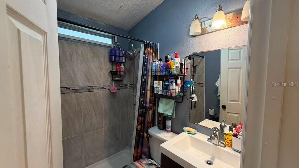 For Sale: $170,000 (3 beds, 2 baths, 492 Square Feet)