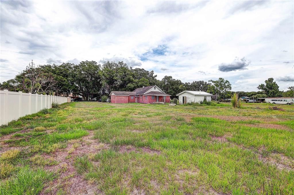 For Sale: $249,990 (3 beds, 1 baths, 1440 Square Feet)