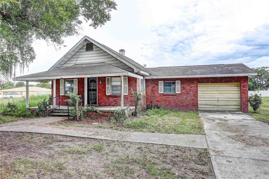 For Sale: $249,990 (3 beds, 1 baths, 1440 Square Feet)