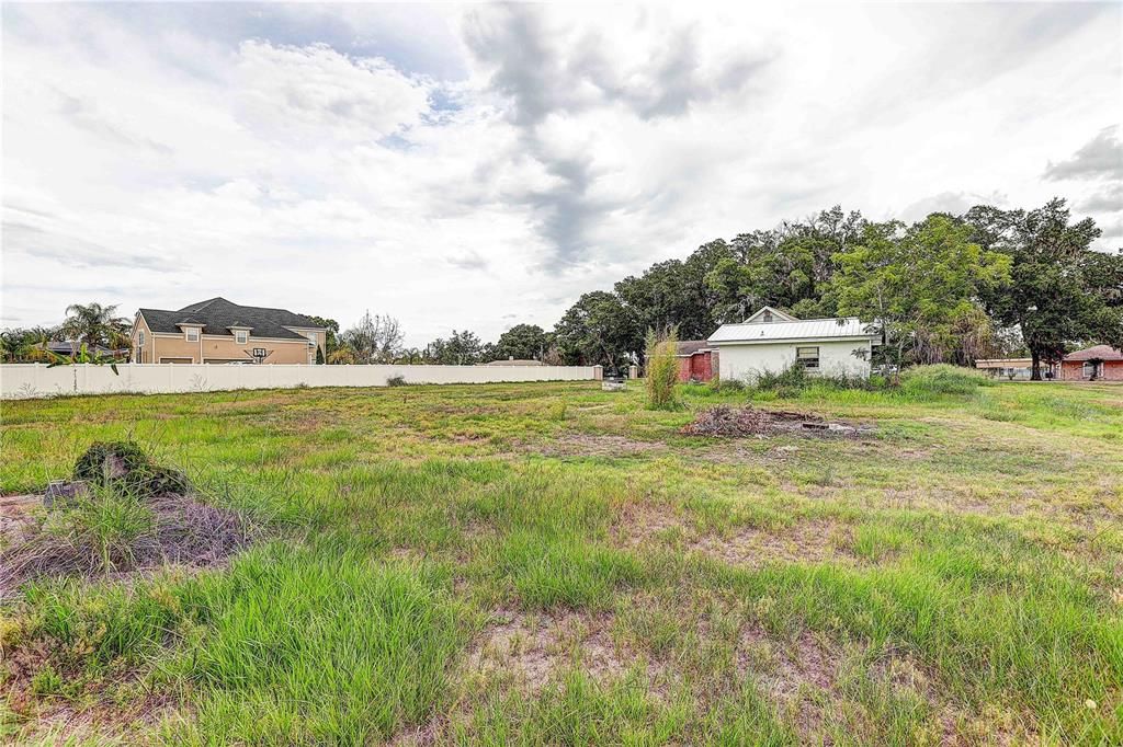For Sale: $249,990 (3 beds, 1 baths, 1440 Square Feet)