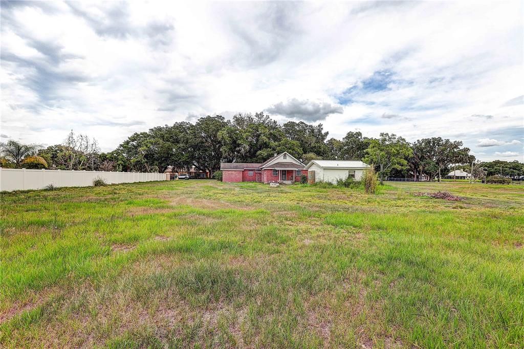 For Sale: $249,990 (3 beds, 1 baths, 1440 Square Feet)