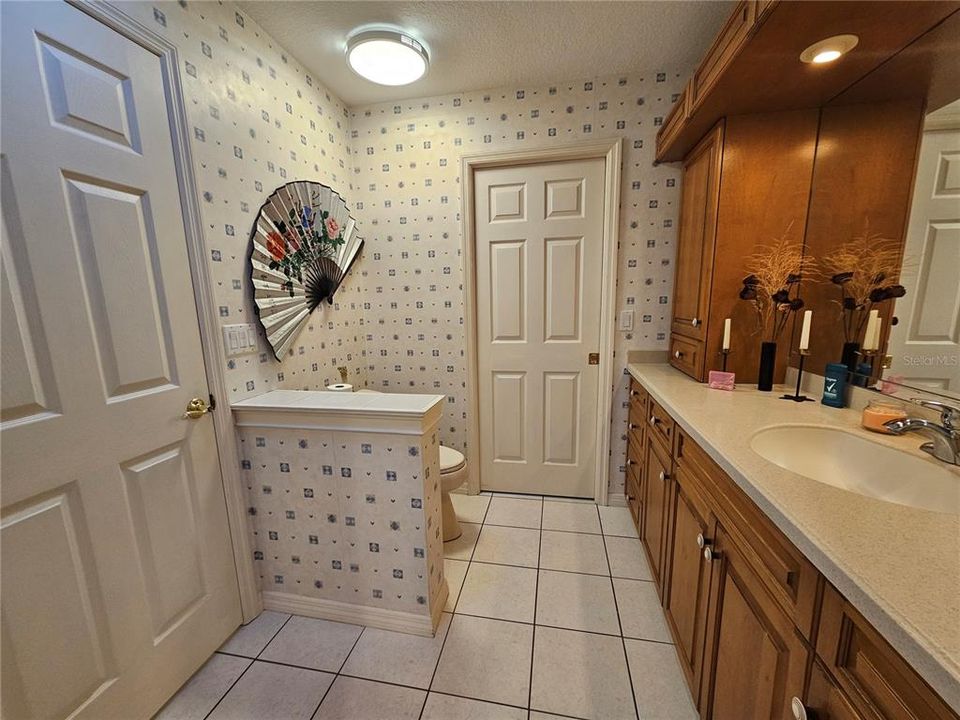 For Sale: $549,000 (4 beds, 2 baths, 2861 Square Feet)
