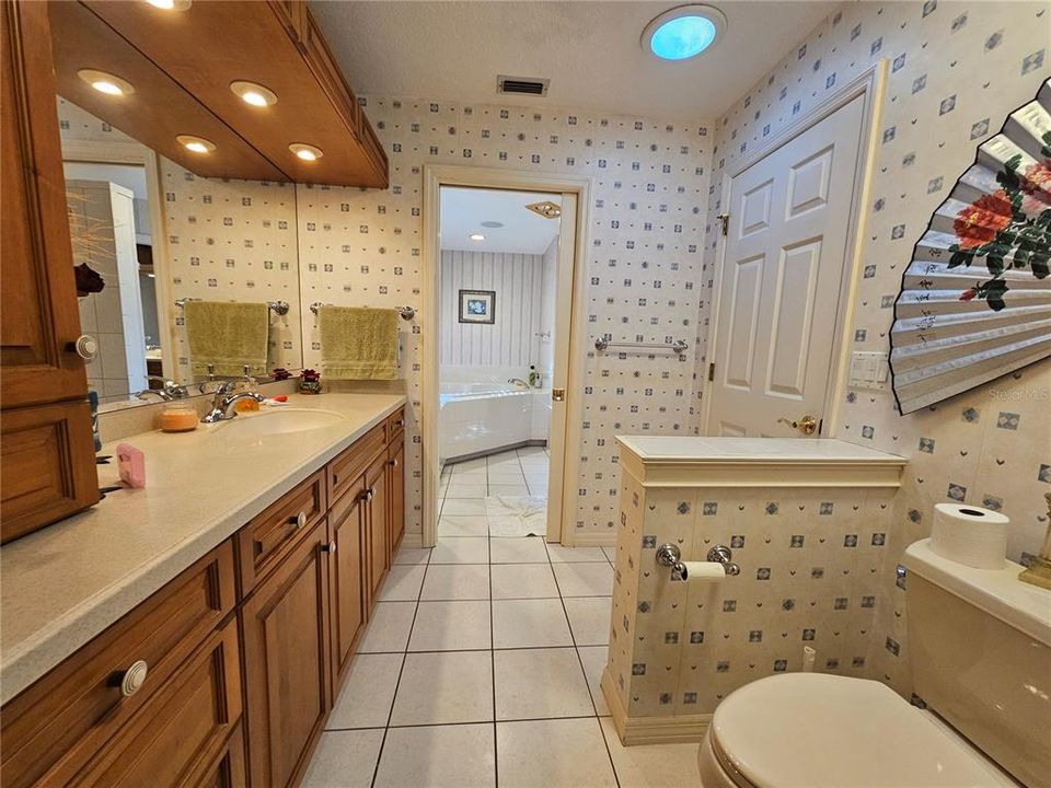 For Sale: $549,000 (4 beds, 2 baths, 2861 Square Feet)
