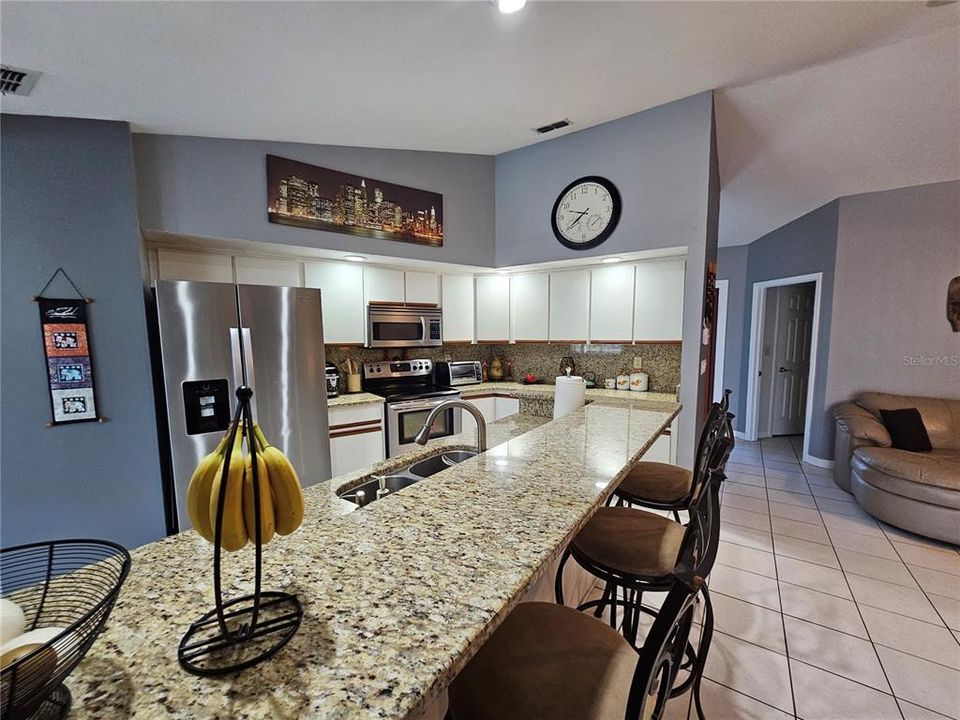 For Sale: $549,000 (4 beds, 2 baths, 2861 Square Feet)