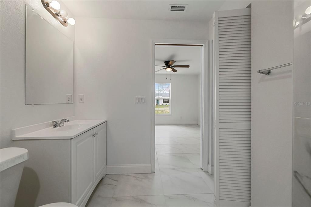 En Venta: $229,000 (3 camas, 2 baños, 1160 Pies cuadrados)