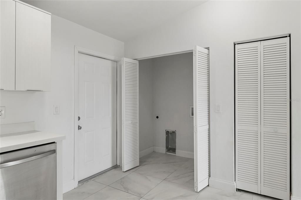 En Venta: $229,000 (3 camas, 2 baños, 1160 Pies cuadrados)