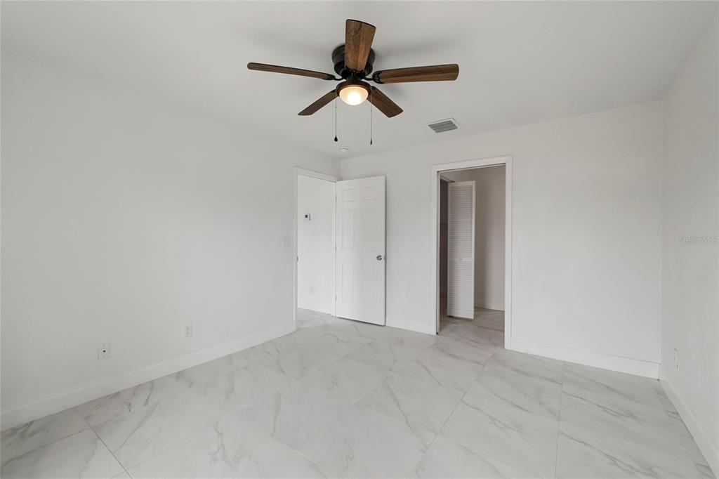 En Venta: $229,000 (3 camas, 2 baños, 1160 Pies cuadrados)