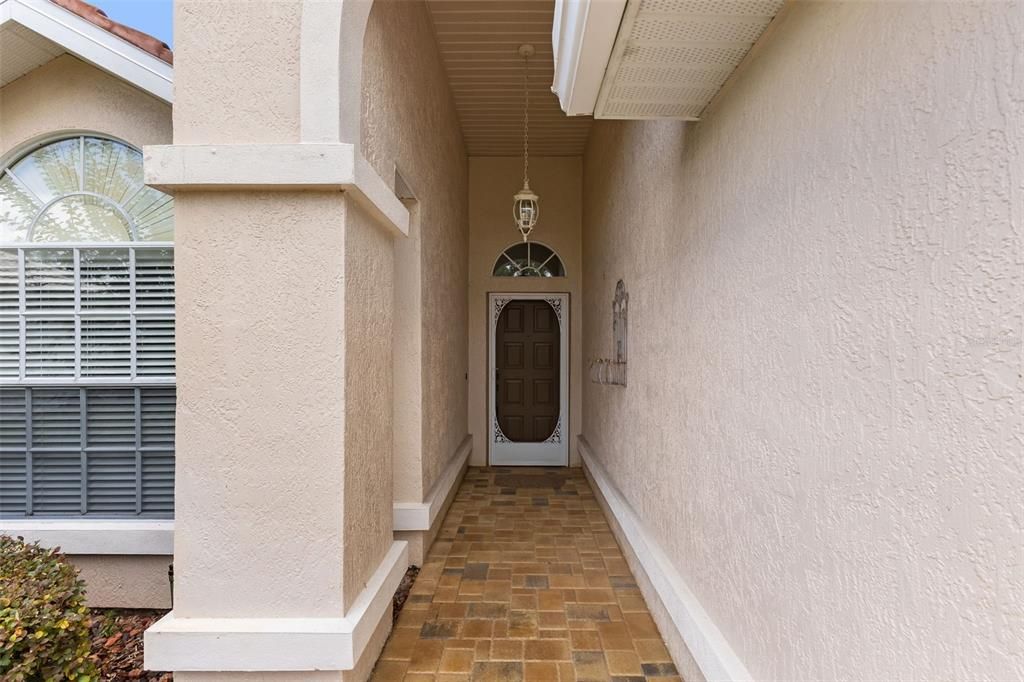 En Venta: $305,000 (3 camas, 2 baños, 1793 Pies cuadrados)