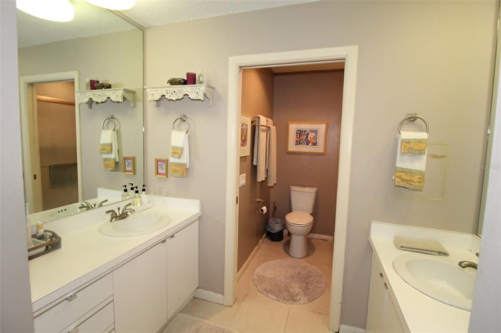 For Rent: $2,699 (3 beds, 2 baths, 1640 Square Feet)
