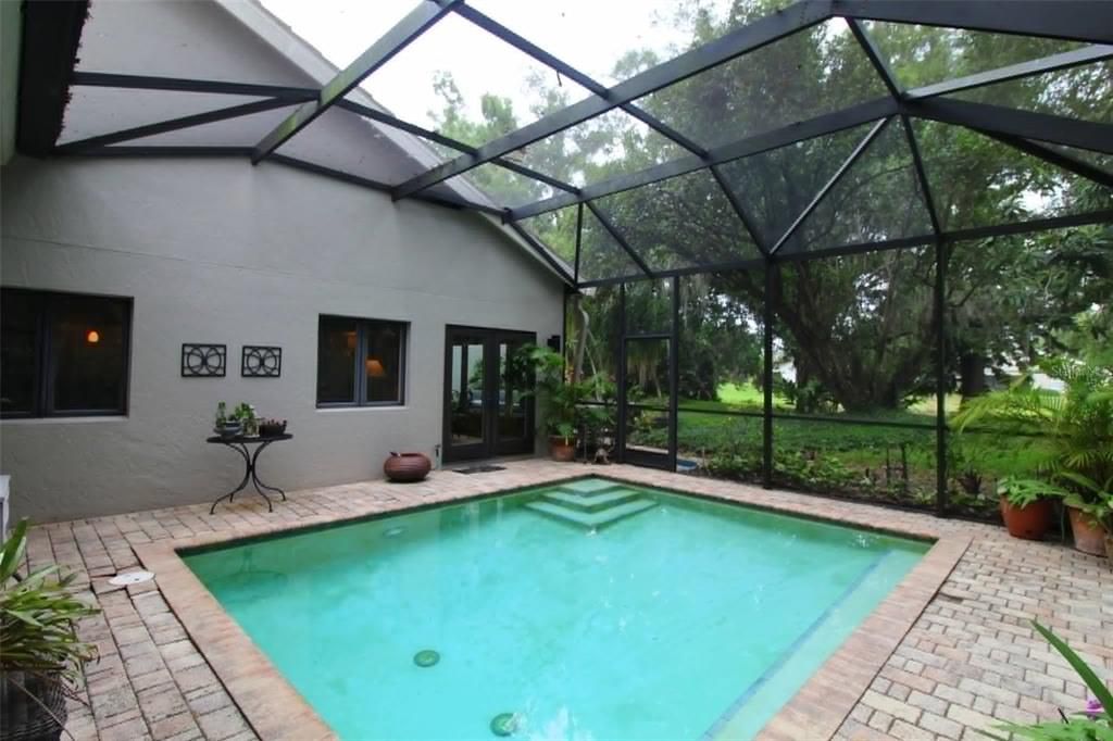 For Rent: $2,699 (3 beds, 2 baths, 1640 Square Feet)