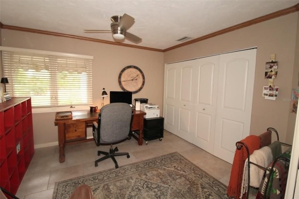 For Rent: $2,699 (3 beds, 2 baths, 1640 Square Feet)