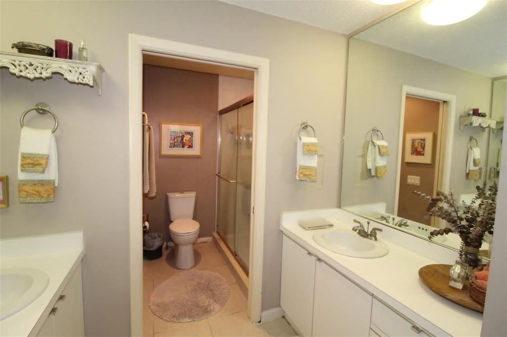 For Rent: $2,699 (3 beds, 2 baths, 1640 Square Feet)