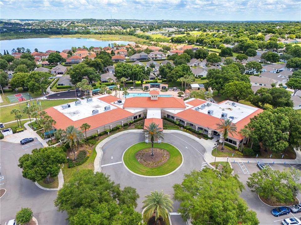 For Sale: $329,900 (2 beds, 2 baths, 1498 Square Feet)