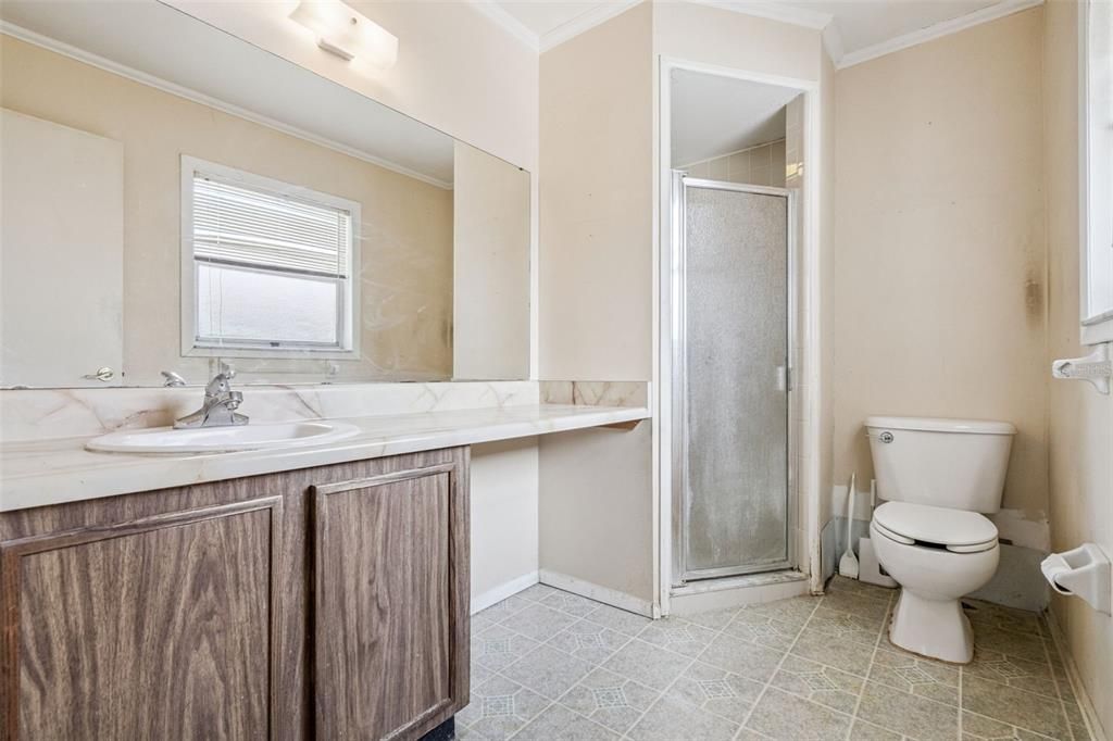 For Sale: $362,999 (4 beds, 3 baths, 1812 Square Feet)