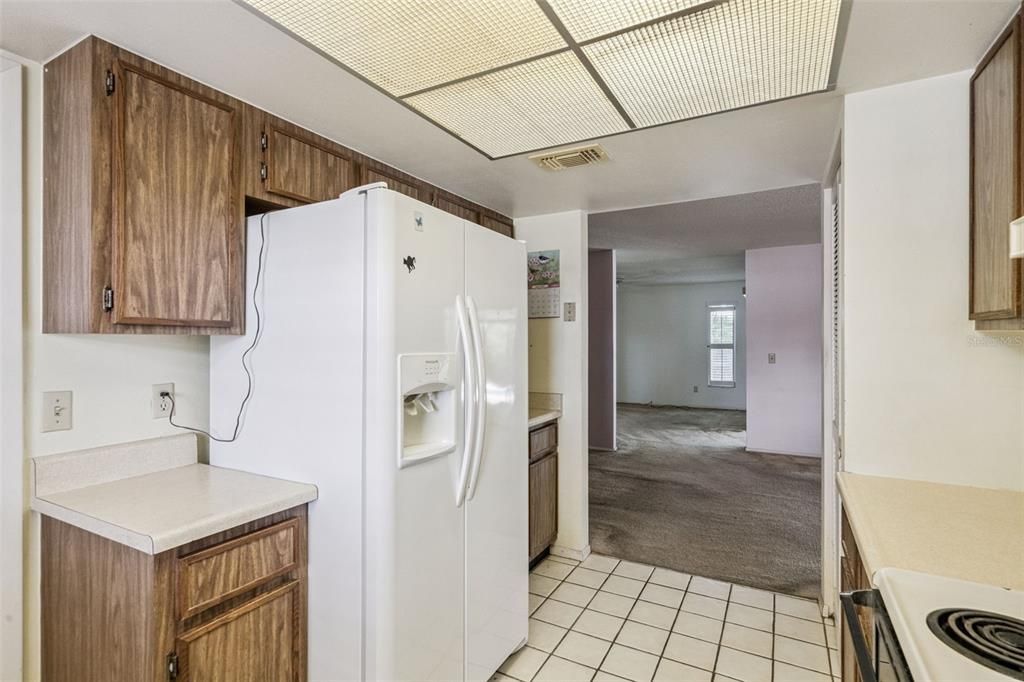 For Sale: $362,999 (4 beds, 3 baths, 1812 Square Feet)