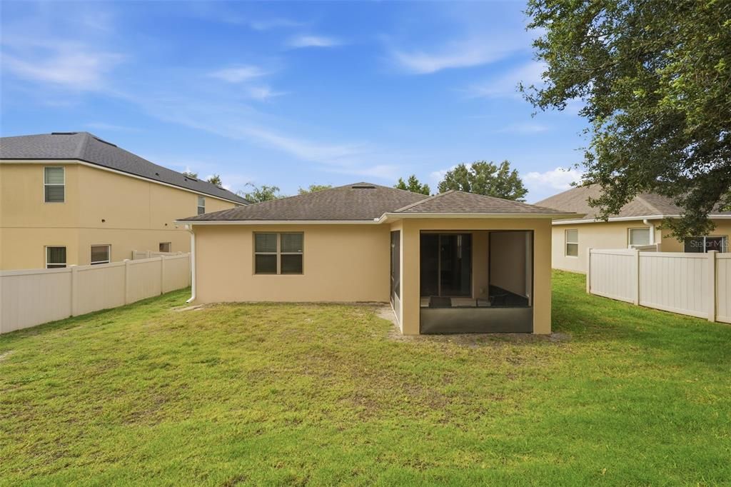 En Venta: $399,900 (3 camas, 2 baños, 2164 Pies cuadrados)