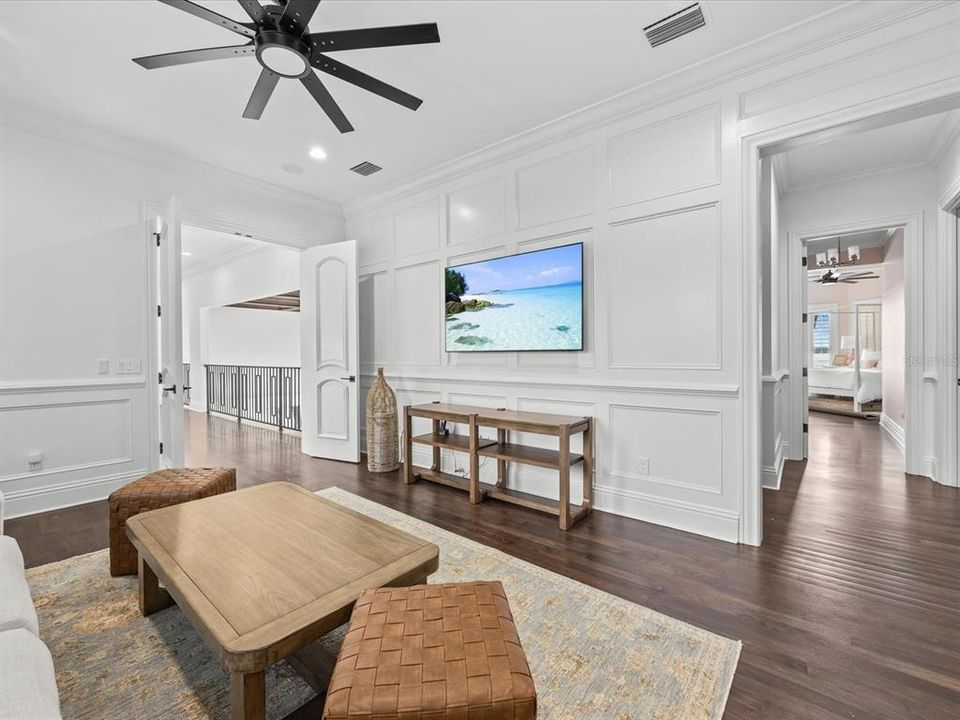 For Sale: $13,900,000 (6 beds, 7 baths, 11100 Square Feet)