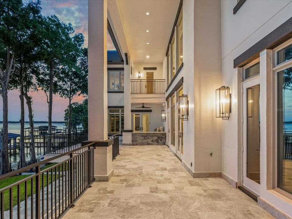 For Sale: $13,900,000 (6 beds, 7 baths, 11100 Square Feet)