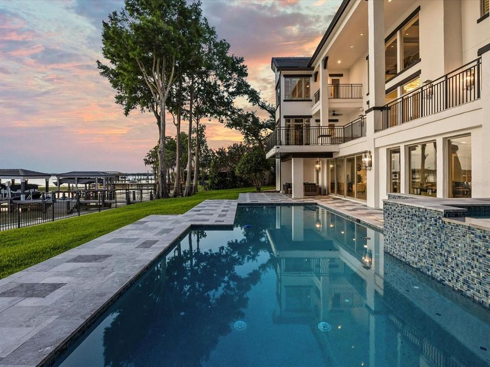 For Sale: $13,900,000 (6 beds, 7 baths, 11100 Square Feet)