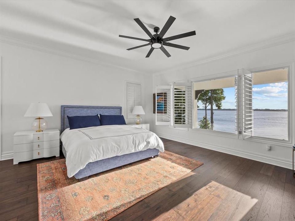 For Sale: $13,900,000 (6 beds, 7 baths, 11100 Square Feet)