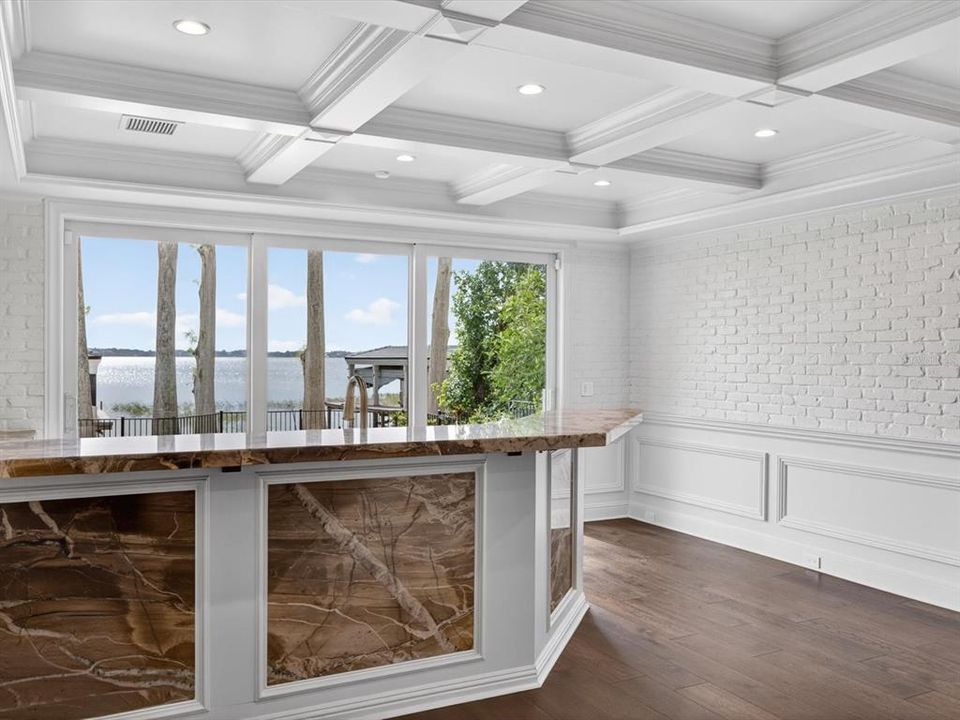 For Sale: $13,900,000 (6 beds, 7 baths, 11100 Square Feet)
