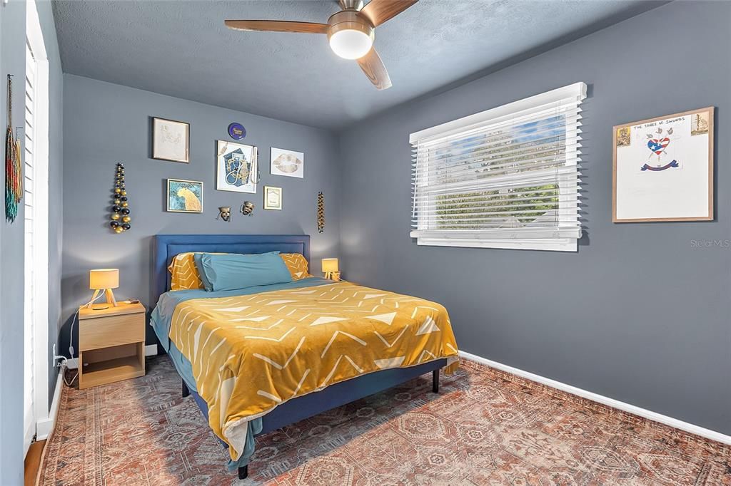 For Sale: $274,000 (3 beds, 1 baths, 1251 Square Feet)