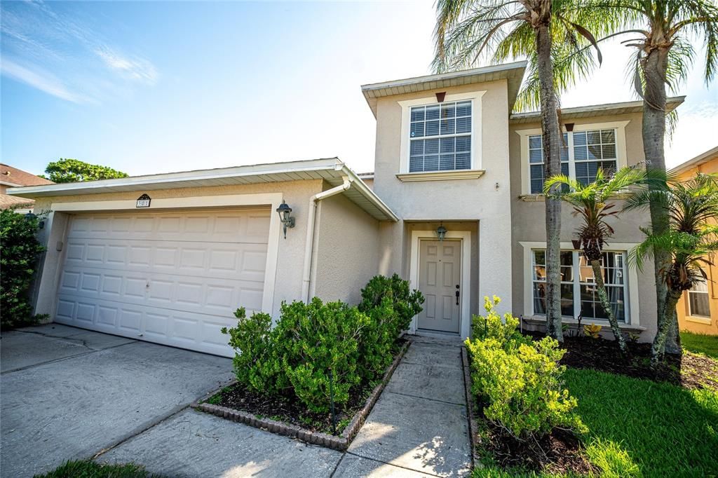 For Sale: $500,000 (4 beds, 2 baths, 2725 Square Feet)