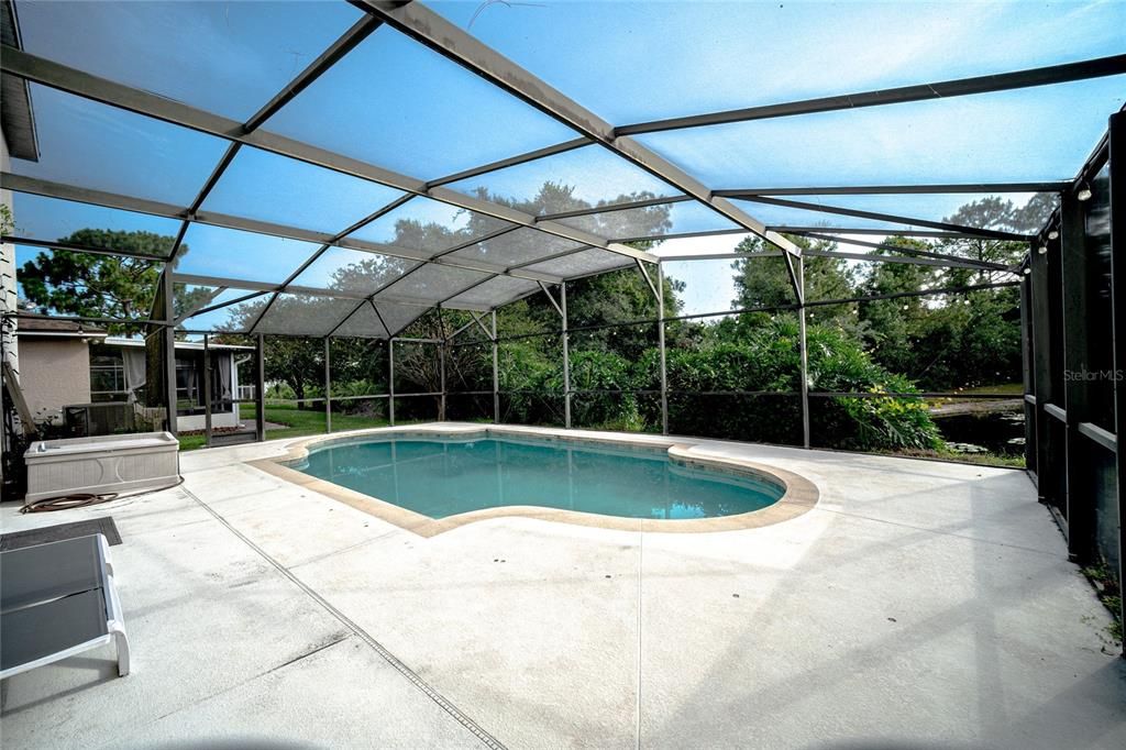 For Sale: $500,000 (4 beds, 2 baths, 2725 Square Feet)