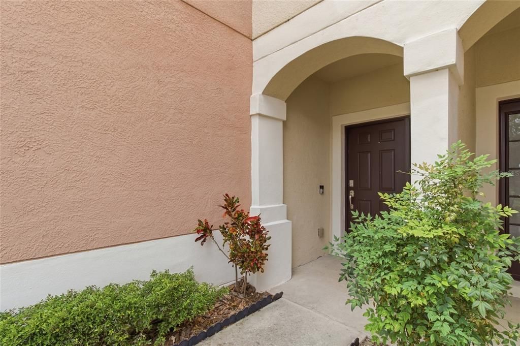 For Sale: $260,000 (3 beds, 2 baths, 1588 Square Feet)