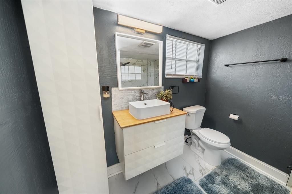 En Venta: $479,000 (5 camas, 3 baños, 2122 Pies cuadrados)