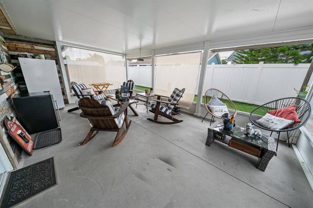 En Venta: $479,000 (5 camas, 3 baños, 2122 Pies cuadrados)