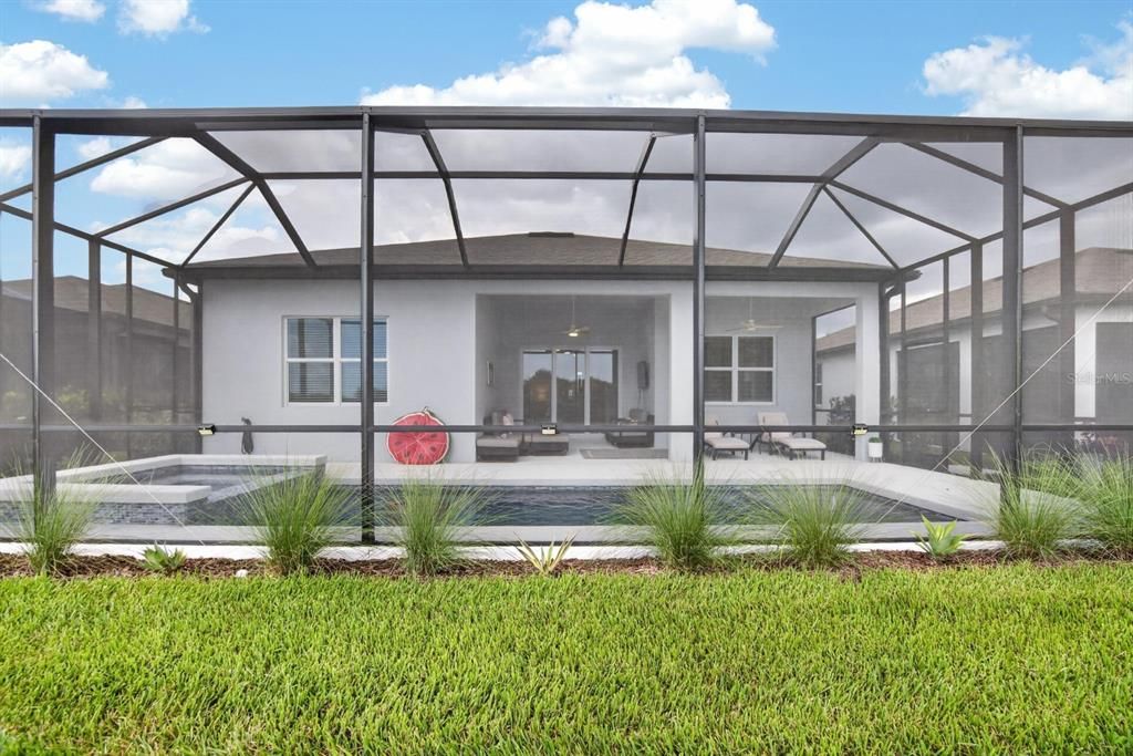 For Sale: $685,000 (3 beds, 2 baths, 2075 Square Feet)