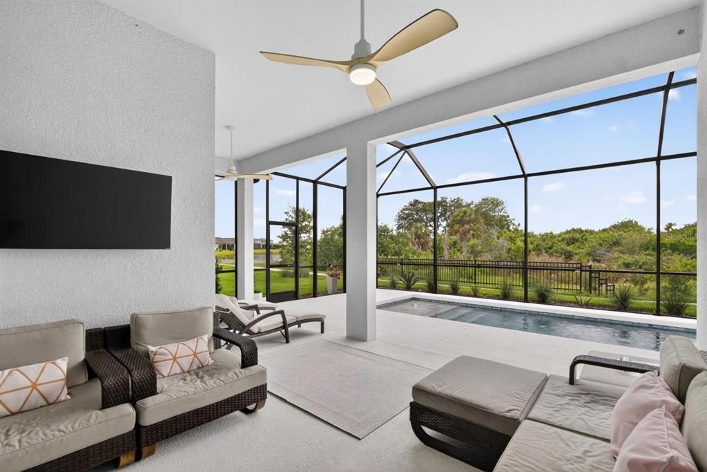 For Sale: $685,000 (3 beds, 2 baths, 2075 Square Feet)