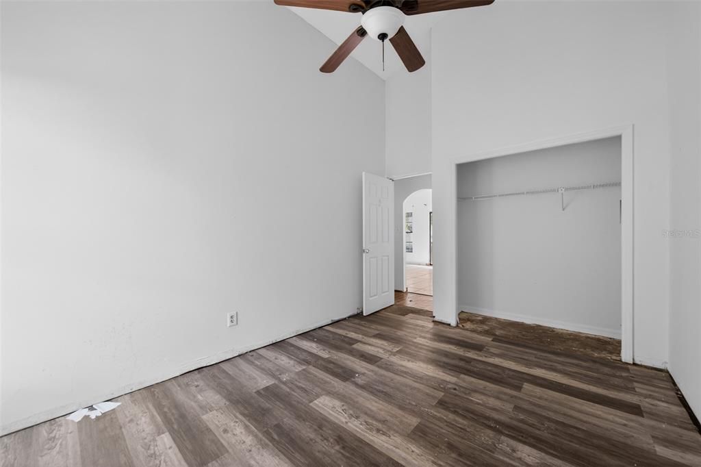For Sale: $425,000 (4 beds, 2 baths, 2058 Square Feet)