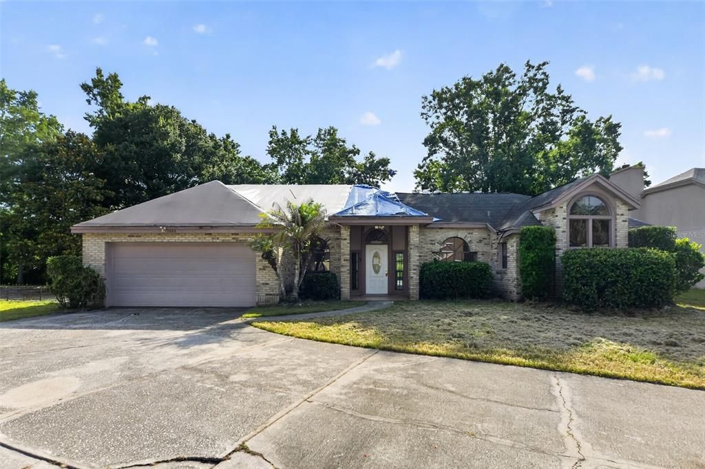 For Sale: $425,000 (4 beds, 2 baths, 2058 Square Feet)