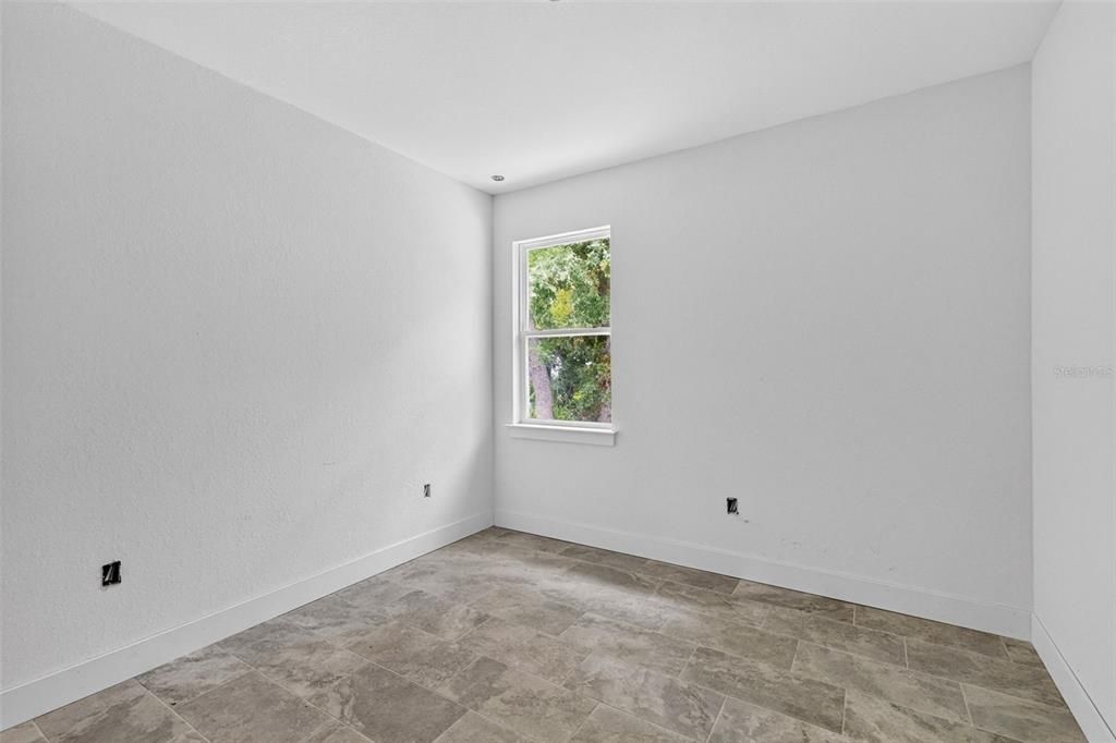 For Sale: $274,900 (3 beds, 2 baths, 2042 Square Feet)