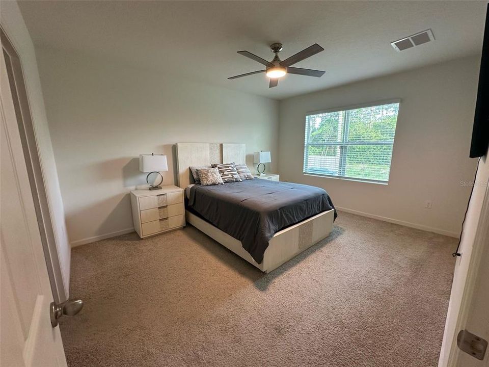 For Rent: $2,250 (4 beds, 2 baths, 1830 Square Feet)