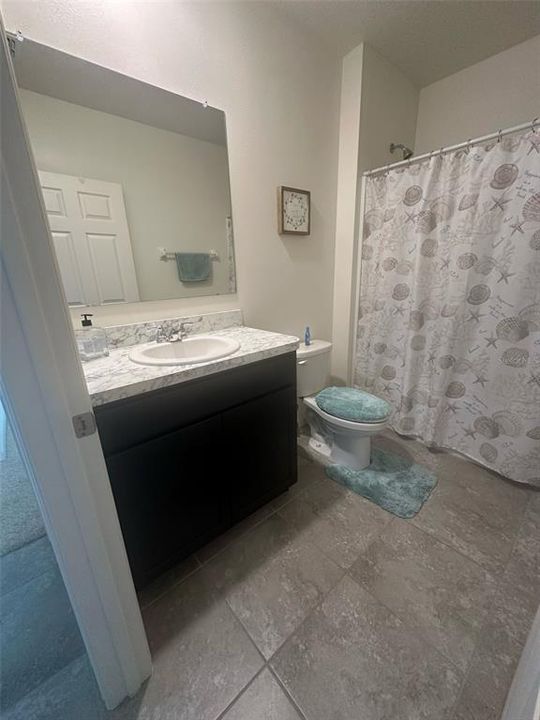 For Rent: $2,250 (4 beds, 2 baths, 1830 Square Feet)