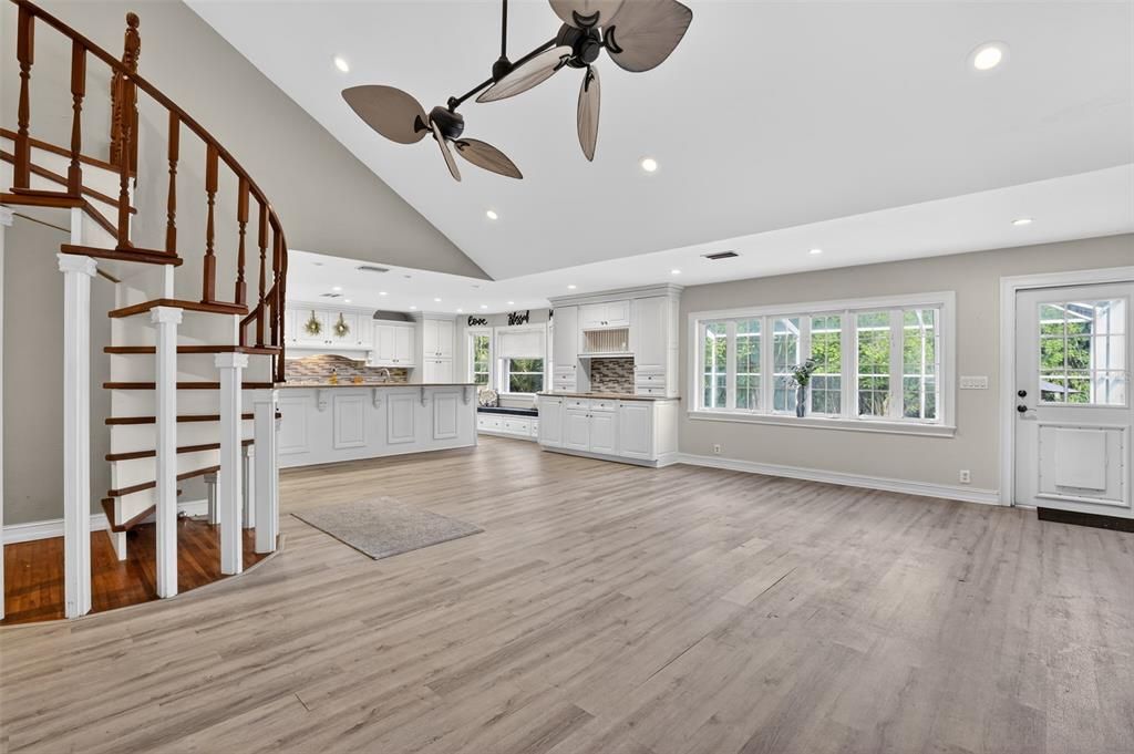 For Sale: $574,900 (5 beds, 4 baths, 3830 Square Feet)