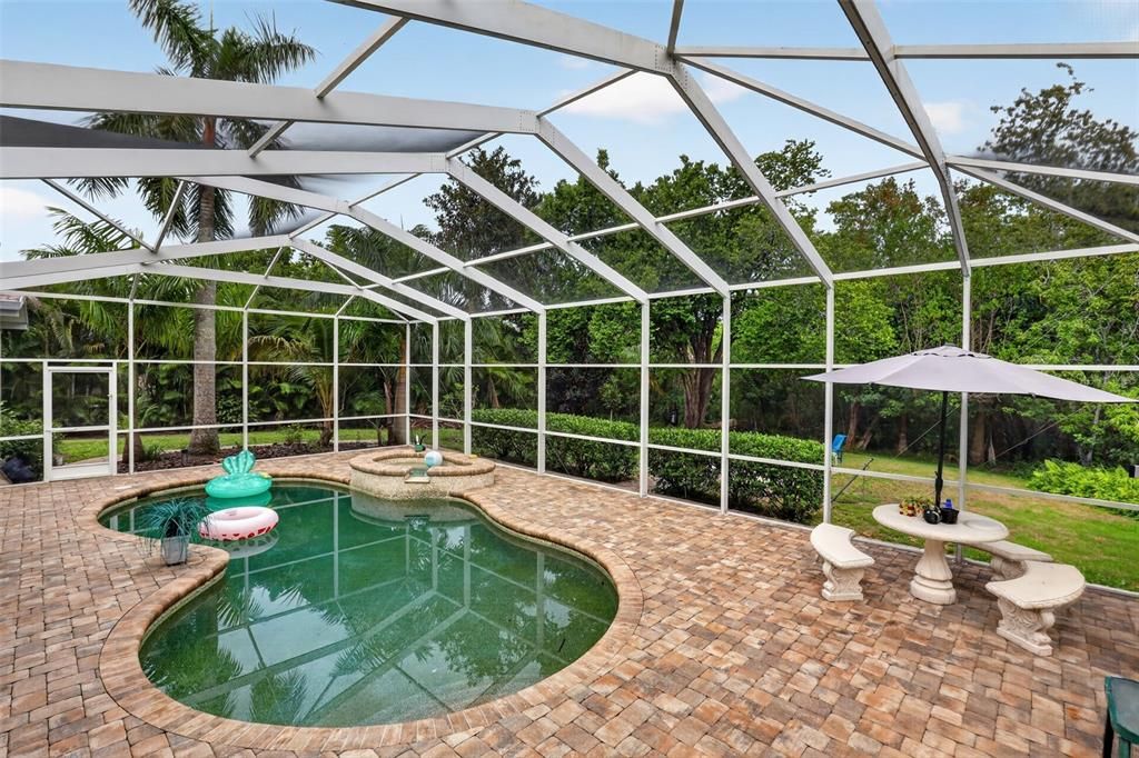 For Sale: $574,900 (5 beds, 4 baths, 3830 Square Feet)
