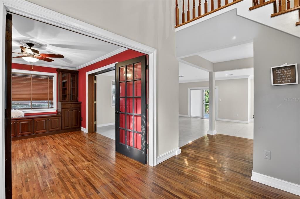 For Sale: $574,900 (5 beds, 4 baths, 3830 Square Feet)
