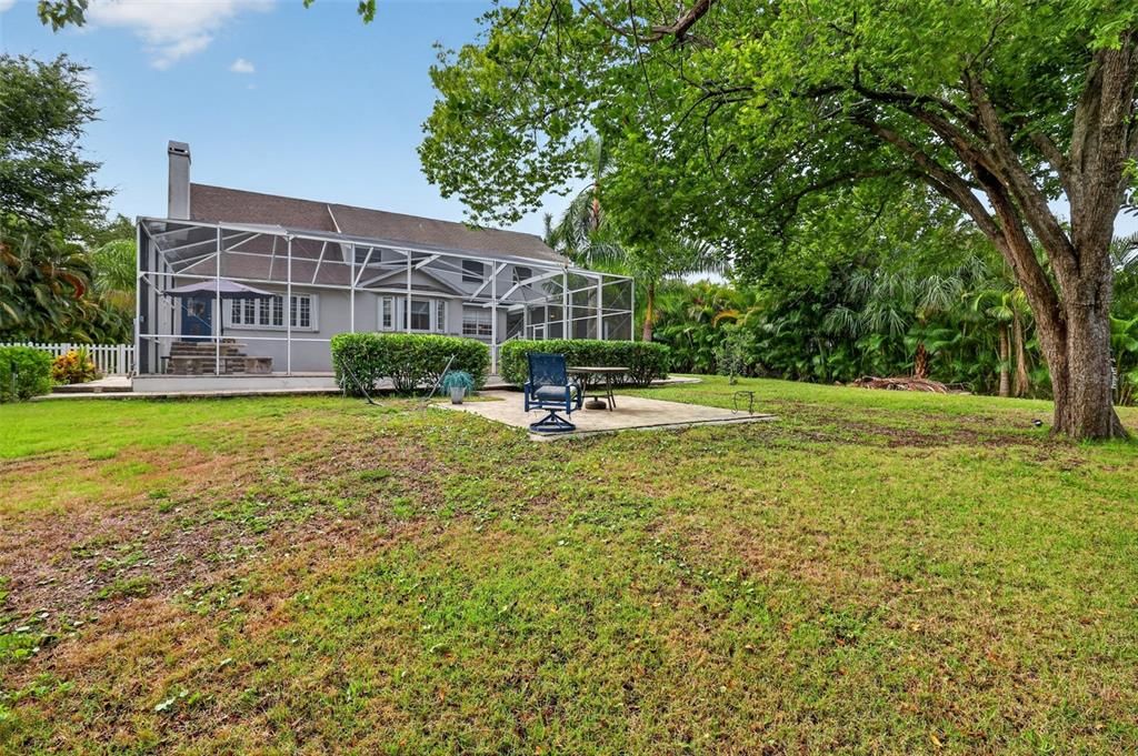For Sale: $574,900 (5 beds, 4 baths, 3830 Square Feet)