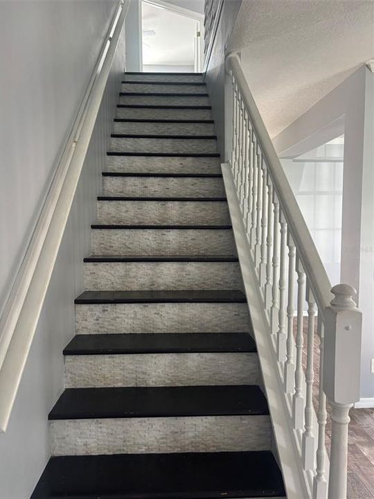 En Renta: $2,950 (3 camas, 2 baños, 2410 Pies cuadrados)