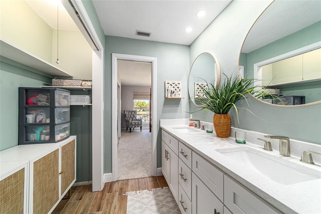For Sale: $239,900 (3 beds, 2 baths, 1785 Square Feet)