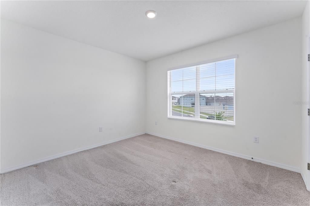 For Rent: $2,850 (5 beds, 3 baths, 2670 Square Feet)